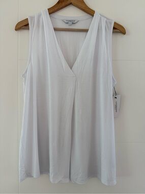 BNWT Liverpool White Sleeveless Top, size large.
